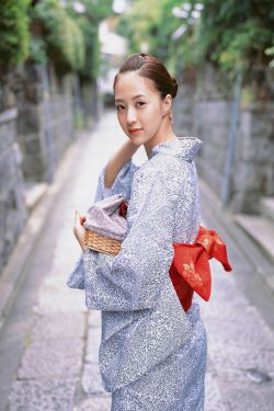 桐山瑠衣
